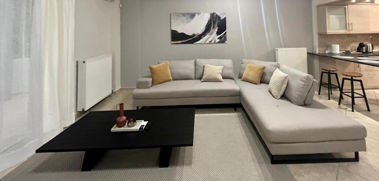 Hector Apartment Airport By Airstay Spáta Eksteriør billede